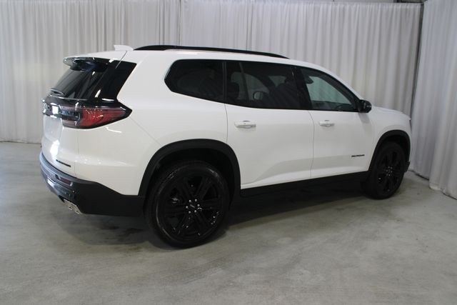 New 2026 White GMC Elevation image 32