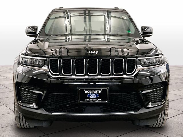 2023 Jeep Grand Cherokee Laredo Black at Bob Ruth Ford