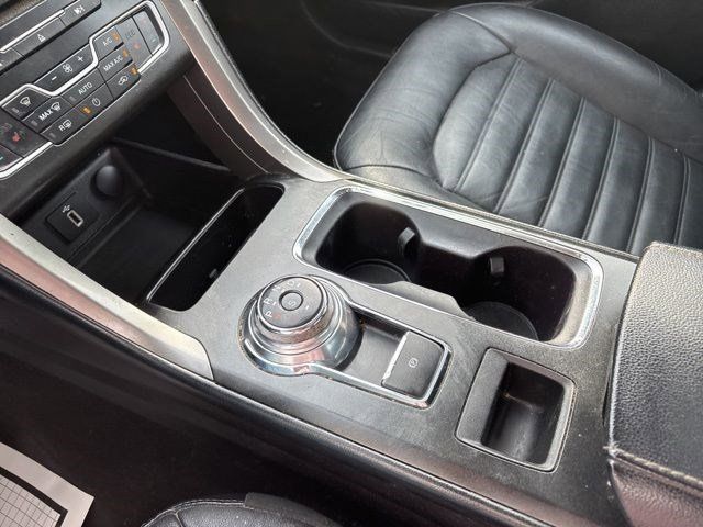 2017 Ford Fusion SE photo