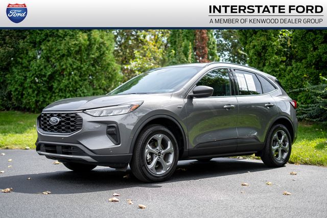 Carbonized Gray Metallic 2026 Ford Escape SUV / Crossover All-Wheel Drive 8-Speed Automatic