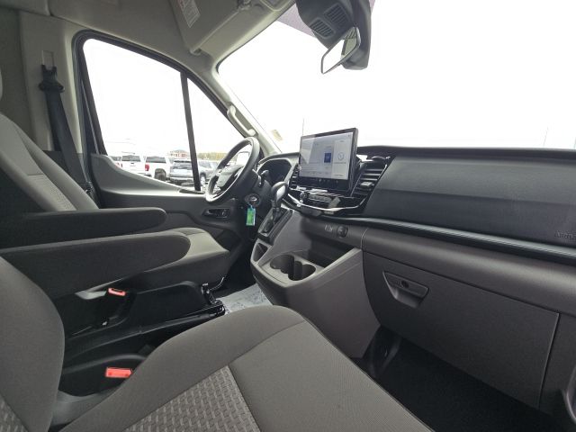 2025 Ford Transit-350 XLT:B02184