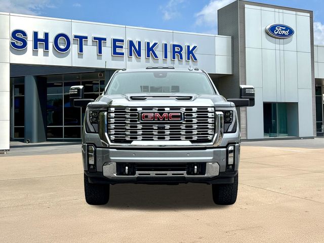 Used 2024 Silver GMC Denali image 2