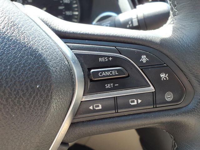 2023 INFINITI Q50 - Image 11