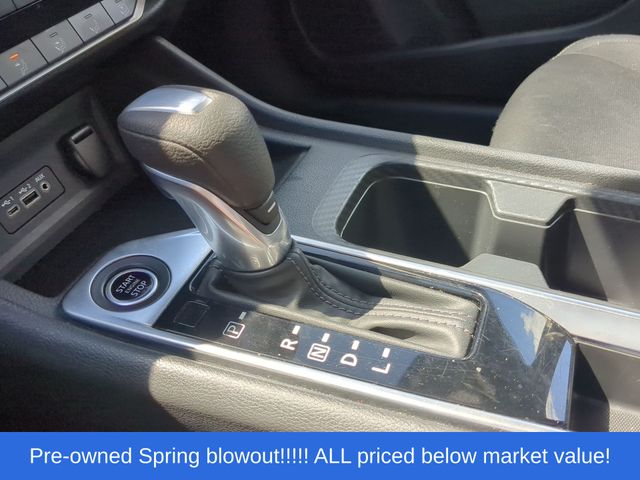 Used 2025 Rosewood Metallic Nissan SV image 31