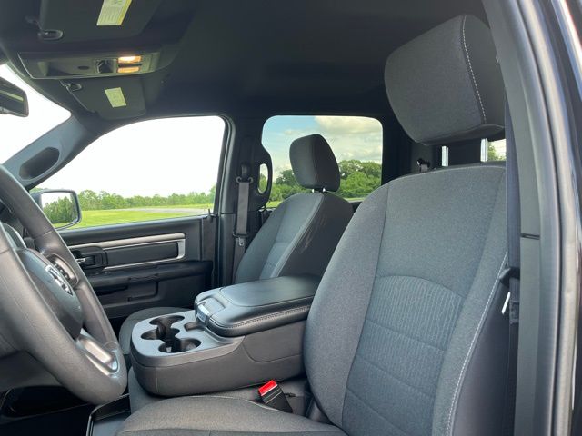 Photo 4 of 2024 Ram 1500 Classic Warlock