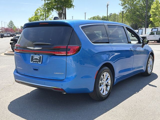 New 2026 Hydro Blue Pearl-Coat Exterior Paint Chrysler Limited image 12