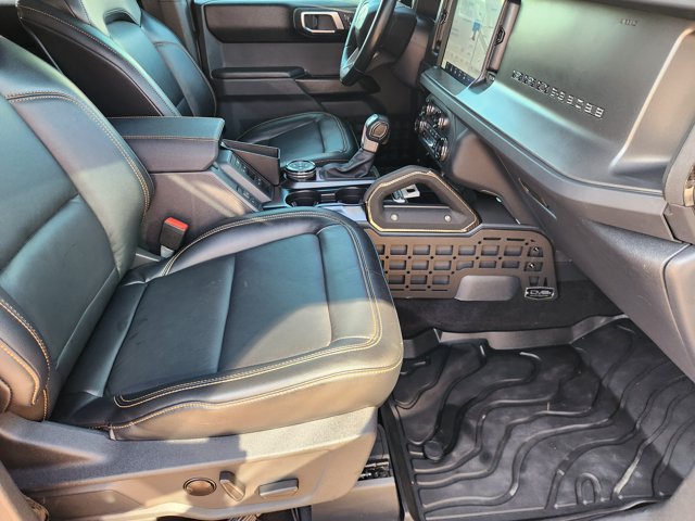2024 Ford Bronco Badlands Gray at Community Kia