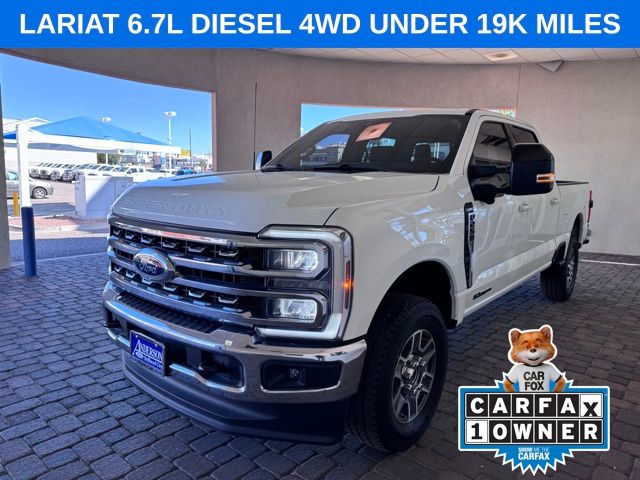 2024 Ford F-250 Super Duty Lariat Crew Cab 4WD