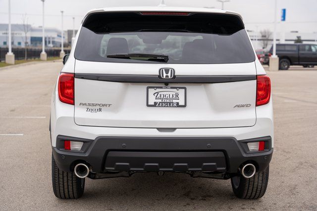 2025 Honda Passport EX-L 6