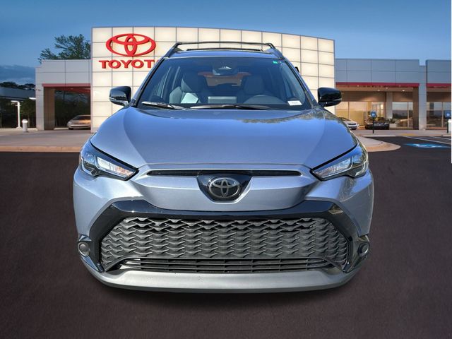 2025 Toyota Corolla Cross Hybrid SE 22