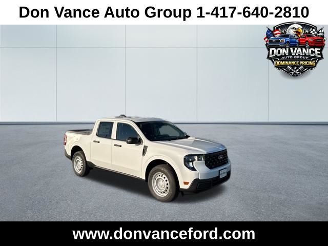 Oxford White 2026 Ford Maverick XL SuperCrew AWD Pickup Truck All-Wheel Drive 8-Speed Automatic