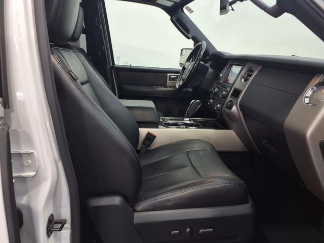 2016 Ford Expedition Limited - 11