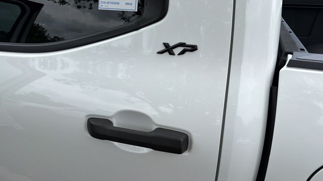 Used 2022 White Toyota SR5 image 38