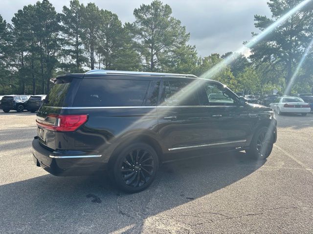 Used 2021 Black Lincoln Reserve image 6
