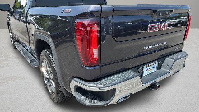 Used 2022 Silver GMC SLT image 36