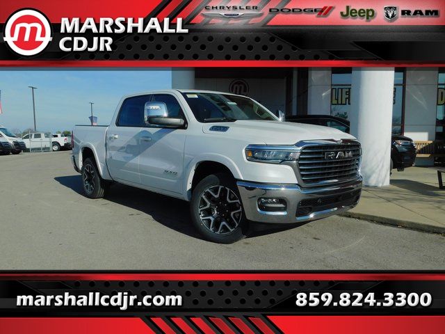 2025 RAM 1500 Laramie Crew Cab 4WD