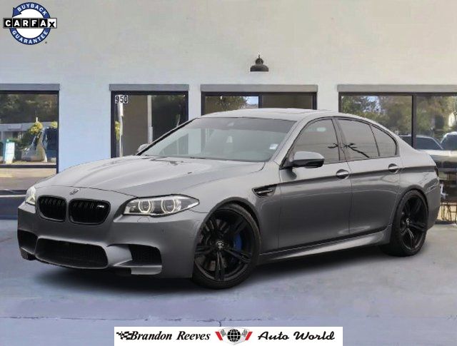 2015 BMW M5 RWD