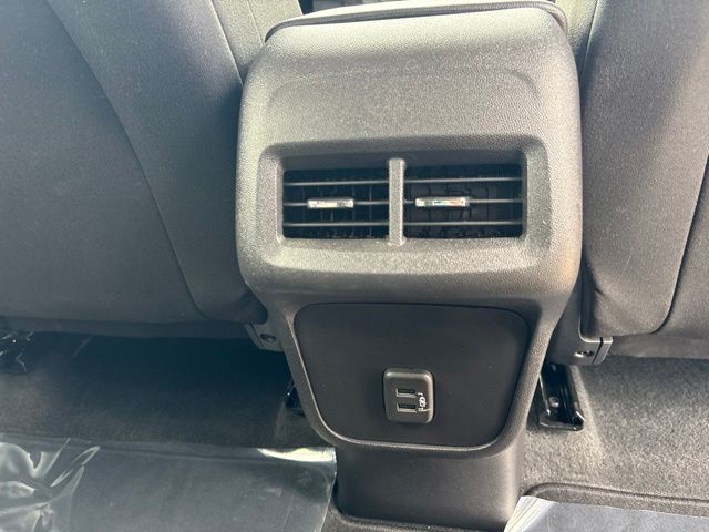 Used 2024 Chevrolet Equinox SUV