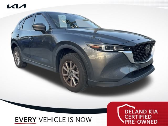 2022 Mazda CX-5 S Select Package's photo
