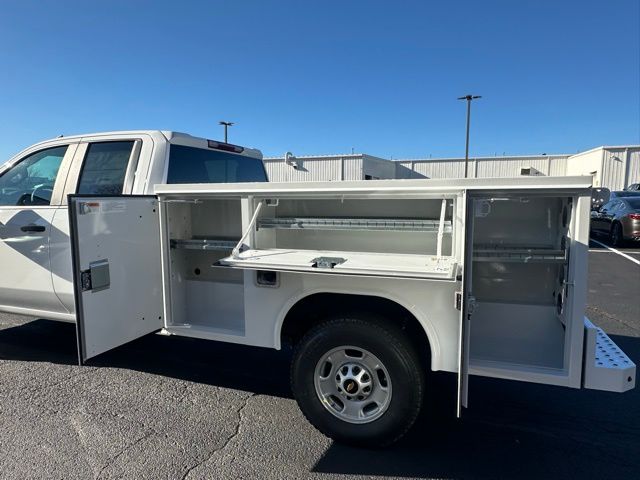 2025 Chevrolet Silverado 2500HD Work Truck photo