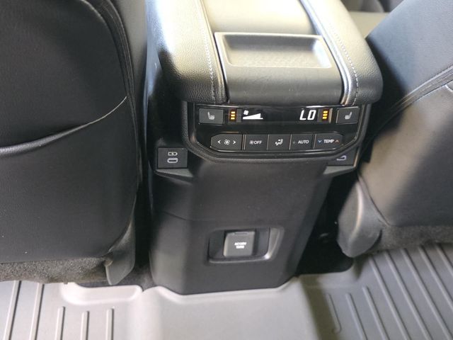 Used 2024 Toyota Grand Highlander SUV
