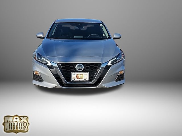 Used 2022 Nissan Altima 2.5 SV with VIN 1N4BL4DV0NN322456 for sale in Kansas City