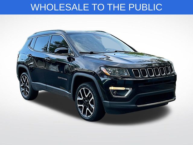 Diamond Black Crystal Pearlcoat 2018 Jeep Compass SUV / Crossover Four-Wheel Drive 9-Speed Automatic