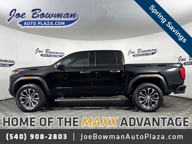 Onyx Black 2024 GMC Canyon Denali Crew Cab 4WD Pickup Truck Four-Wheel Drive 8-Speed Automatic