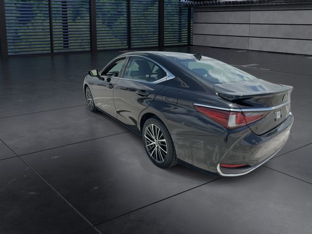 Used 2025 Lexus ES Sedan
