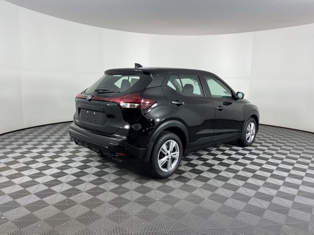 2025 Super Black Nissan Kicks Play S FWD SUV