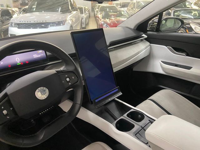 2023 Fisker Ocean thumbnail 23