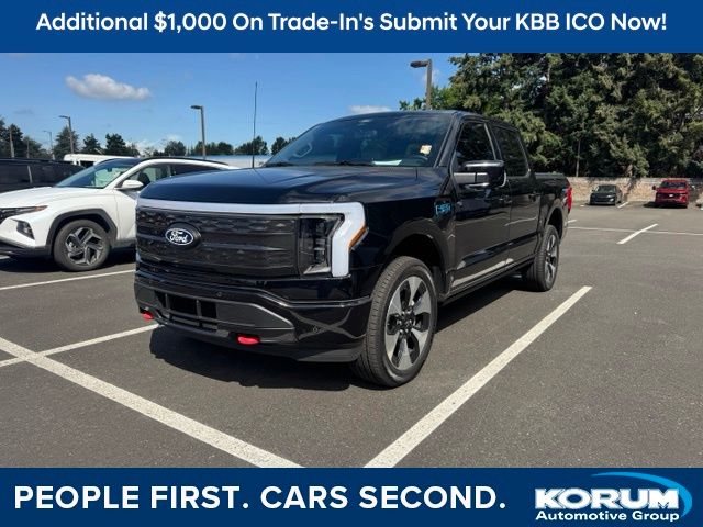 2025 Ford F-150 Lightning Platinum SuperCrew AWD