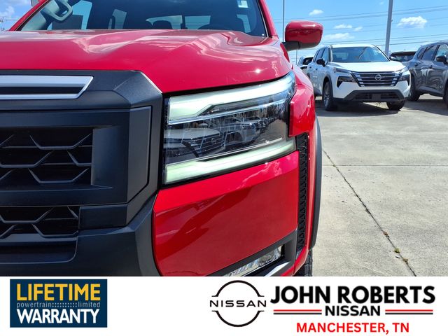 2025 Nissan Frontier PRO-4X photo 2