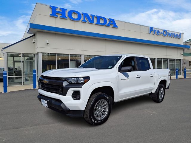 Summit White 2024 Chevrolet Colorado LT Crew Cab 4WD Pickup Truck Four-Wheel Drive 8-Speed Automatic