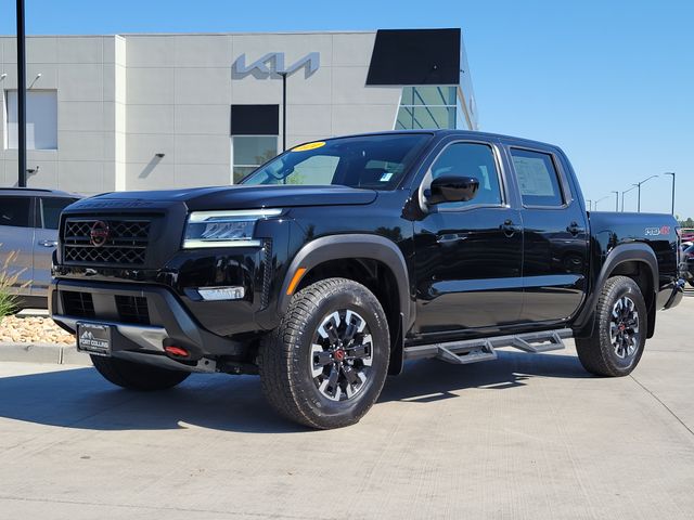 Super Black 2024 Nissan Frontier Pickup Truck Four-Wheel Drive 9-Speed Automatic Overdrive