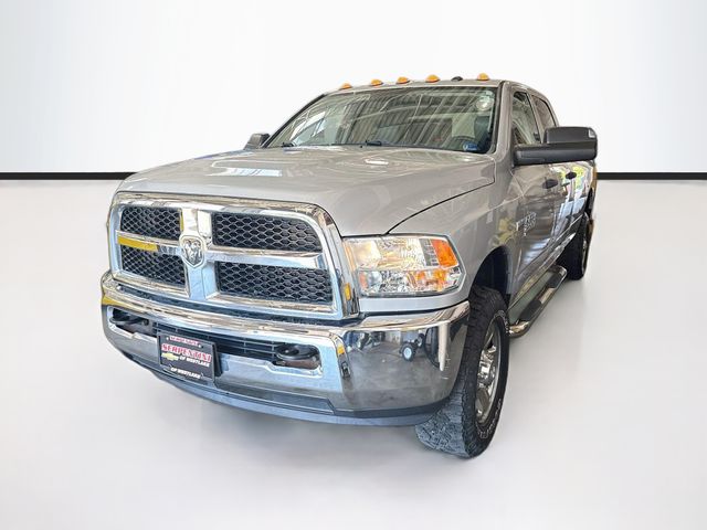 Bright Silver Clearcoat Metallic 2018 RAM 2500 Pickup Truck Four-Wheel Drive 6-Speed Automatic