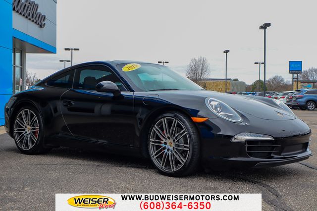 2015 Porsche 911 Carrera S Coupe RWD