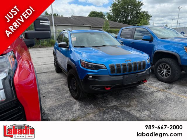 Cherokee Trailhawk