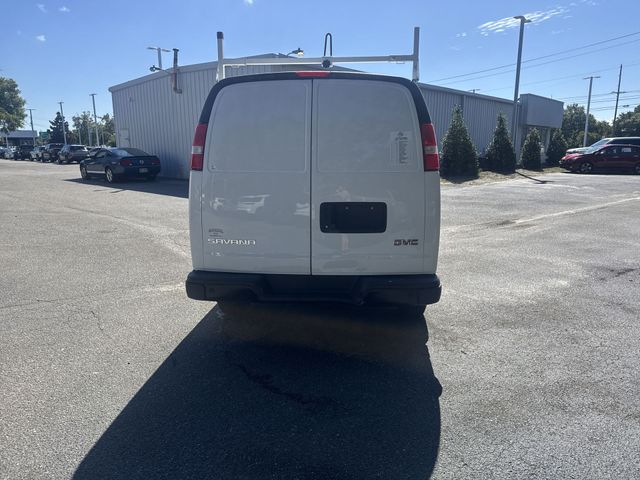 Used 2023 White GMC Work Van image 6