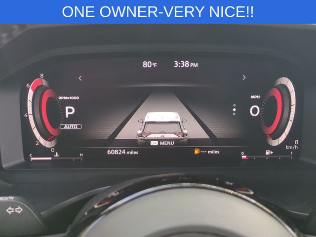 Used 2023 White Nissan Platinum image 22