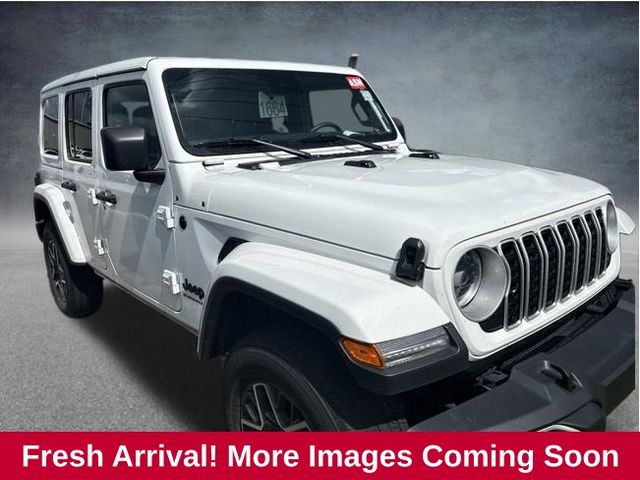 Bright White Clearcoat 2025 Jeep Wrangler SUV / Crossover Four-Wheel Drive 8-Speed Automatic