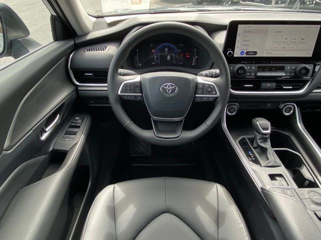 used 2026 Toyota Grand Highlander car, priced at $47,421