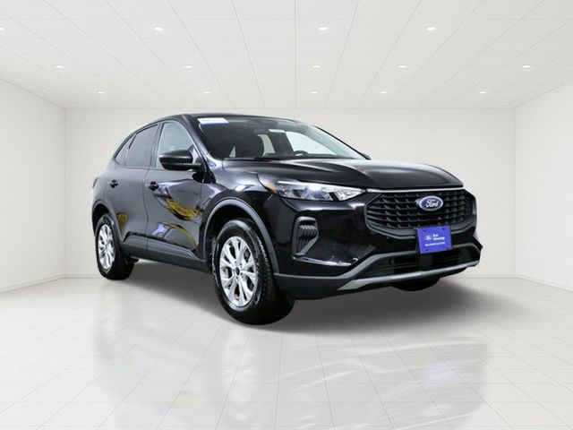 Black Metallic 2025 Ford Escape SUV / Crossover All-Wheel Drive 8-Speed Automatic