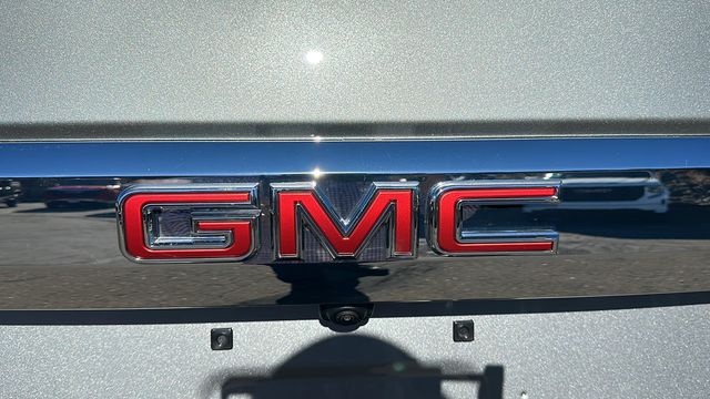 2024 GMC Yukon XL SLE 16