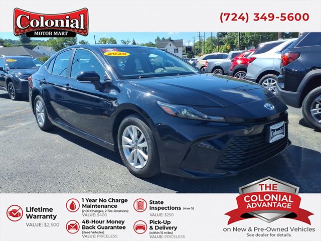 Midnight Black Metallic 2025 Toyota Camry Sedan Front-Wheel Drive Continuously Variable Transmission
