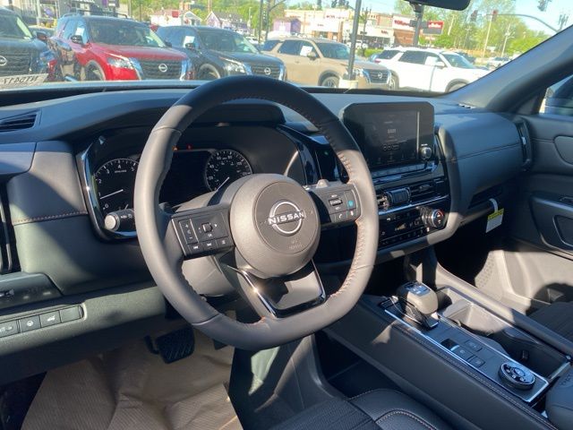 2025 Nissan Pathfinder Rock Creek photo