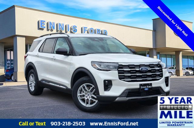 The 2025 Ford Explorer Active photos