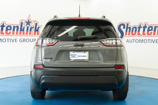 Used 2023 Jeep Cherokee SUV