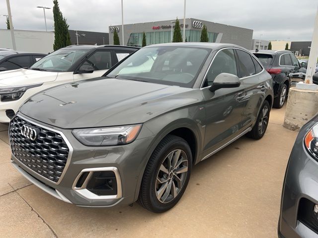 Chronos Gray Metallic 2023 Audi Q5 Sportback quattro Prestige S Line 45 TFSI AWD Sedan All-Wheel Drive 7-Speed Automatic
