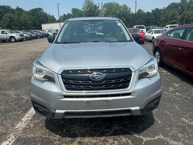 2018 Subaru Forester 2.5i Premium - Image 2